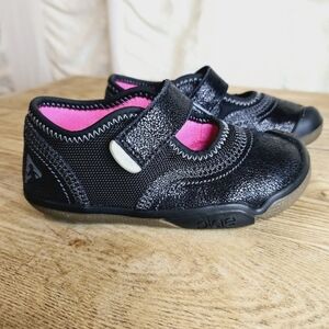 Plae Emme Black Kids Shoes - Mary Janes size 8 youth / toddler